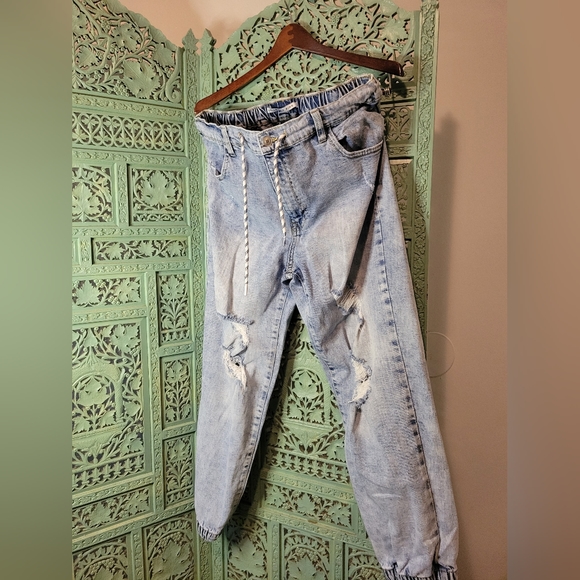 Celebrity Pink | Acid Wash Denim Jogger | Distressed and Elastic Waist | Large - Picture 2 of 15